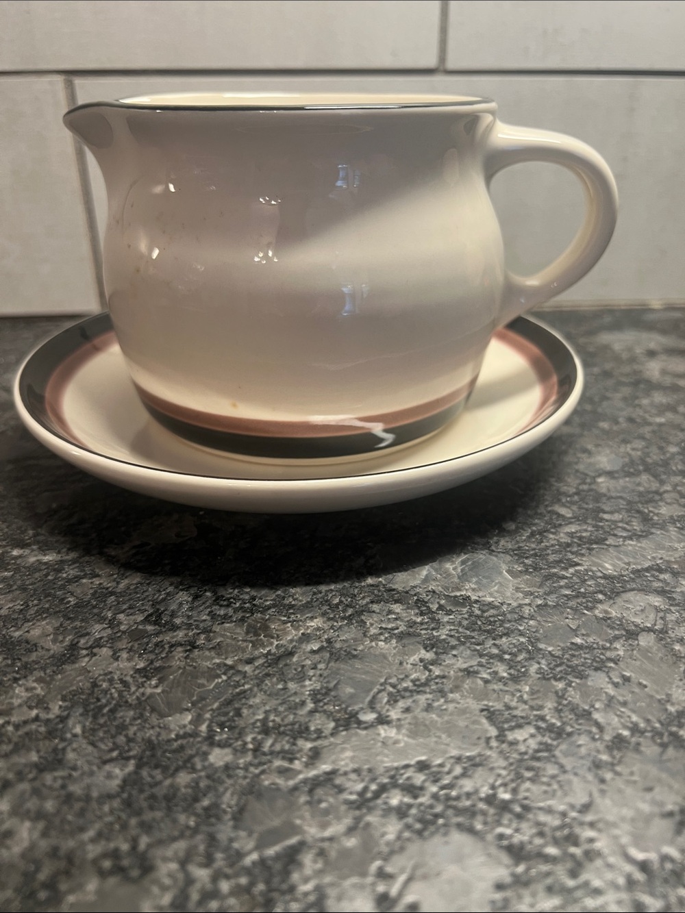 Pfaltzgraff Ceramic Cream Gravy Boat with Saucer - Neutral Stripe. Like new